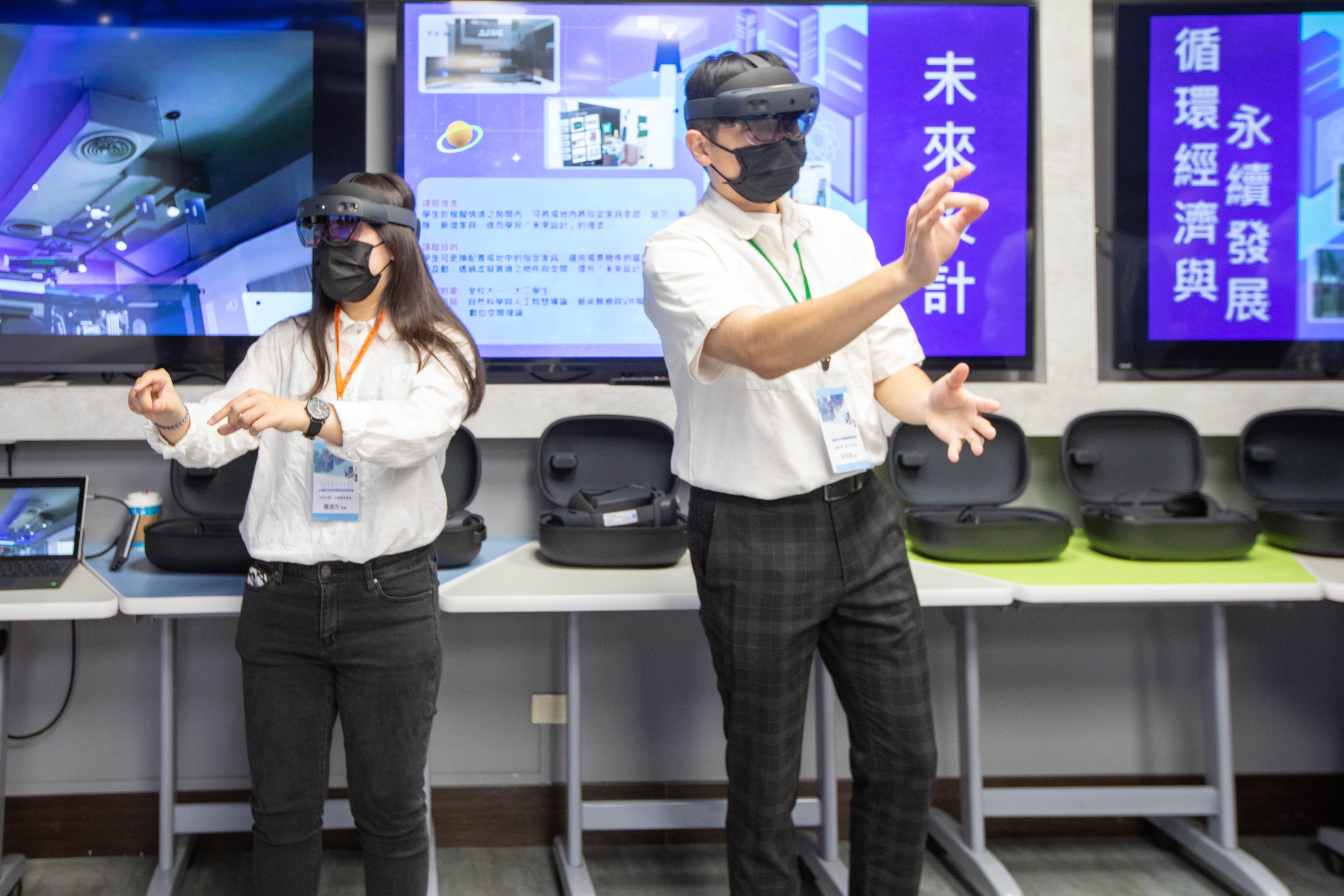 中原大學建置「元宇宙智慧教室」，打造最先進的AI教學環境，培育跨域未來人才。