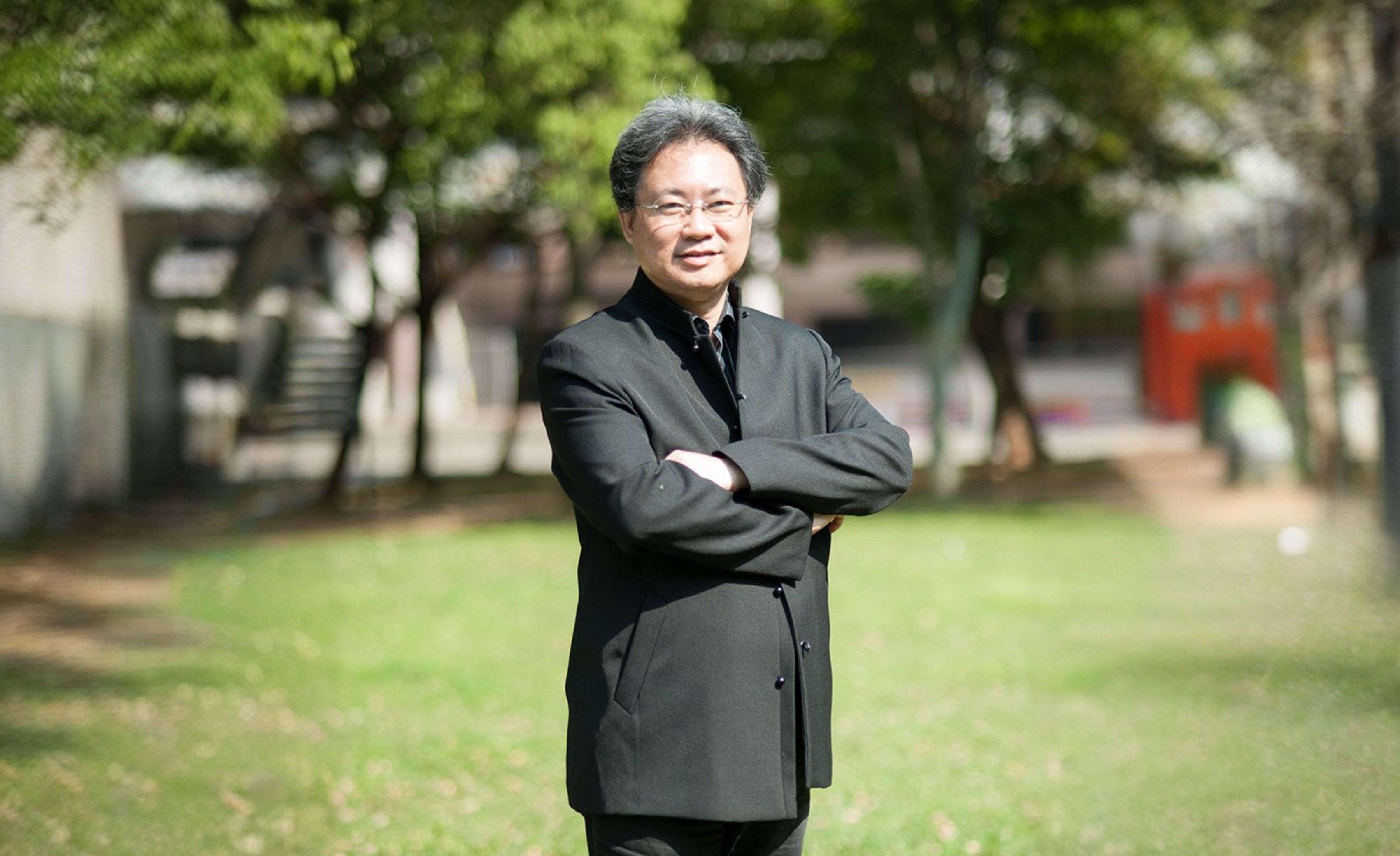 中原大學電機系終身特聘教授洪穎怡榮獲中國工程師學會113年度「傑出工程教授獎」，實至名歸。