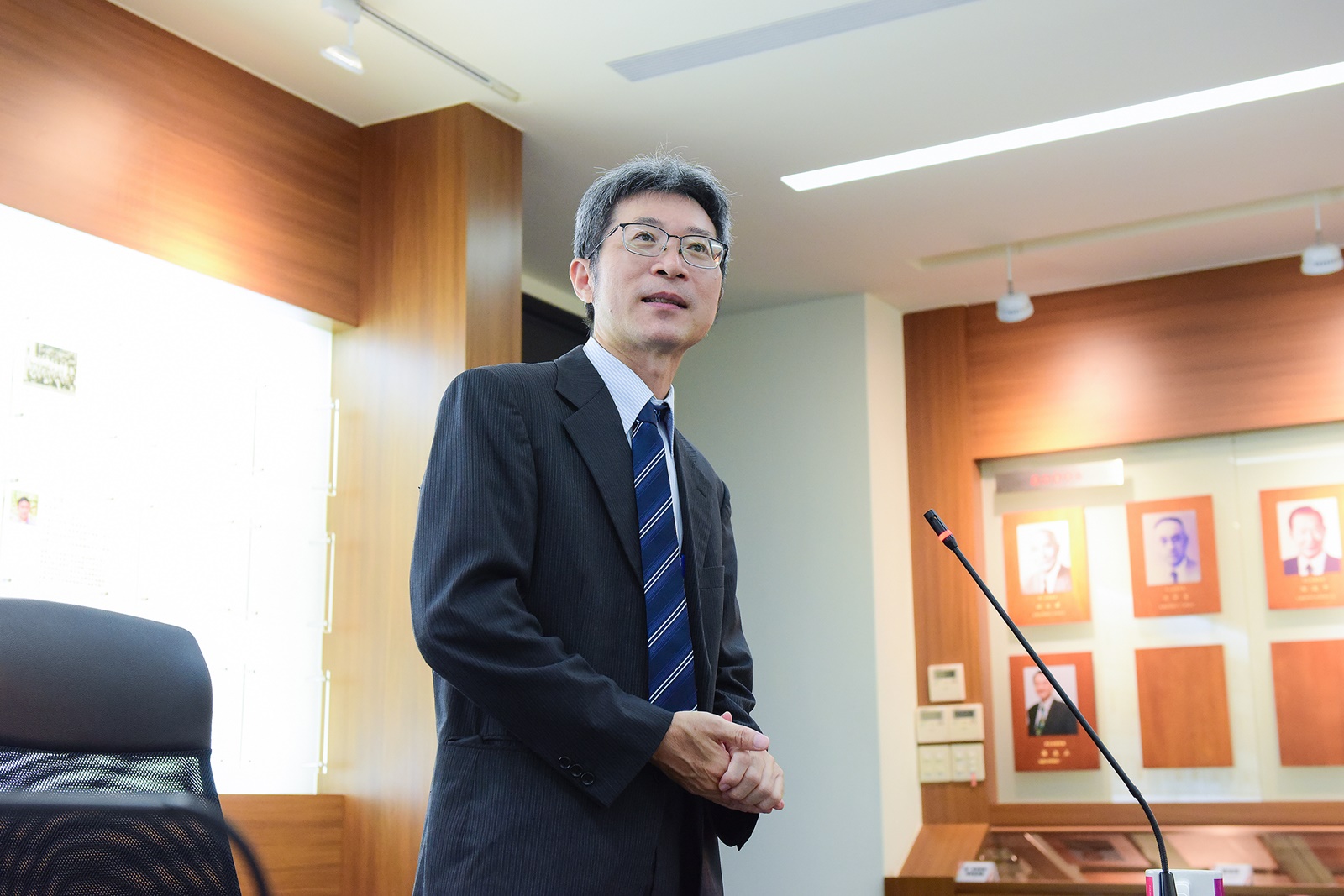 半導體產業學院院長吳宗遠指出，在謝炎盛校友的大力支持下，中原大學半導體人才的培育，已成功一半！