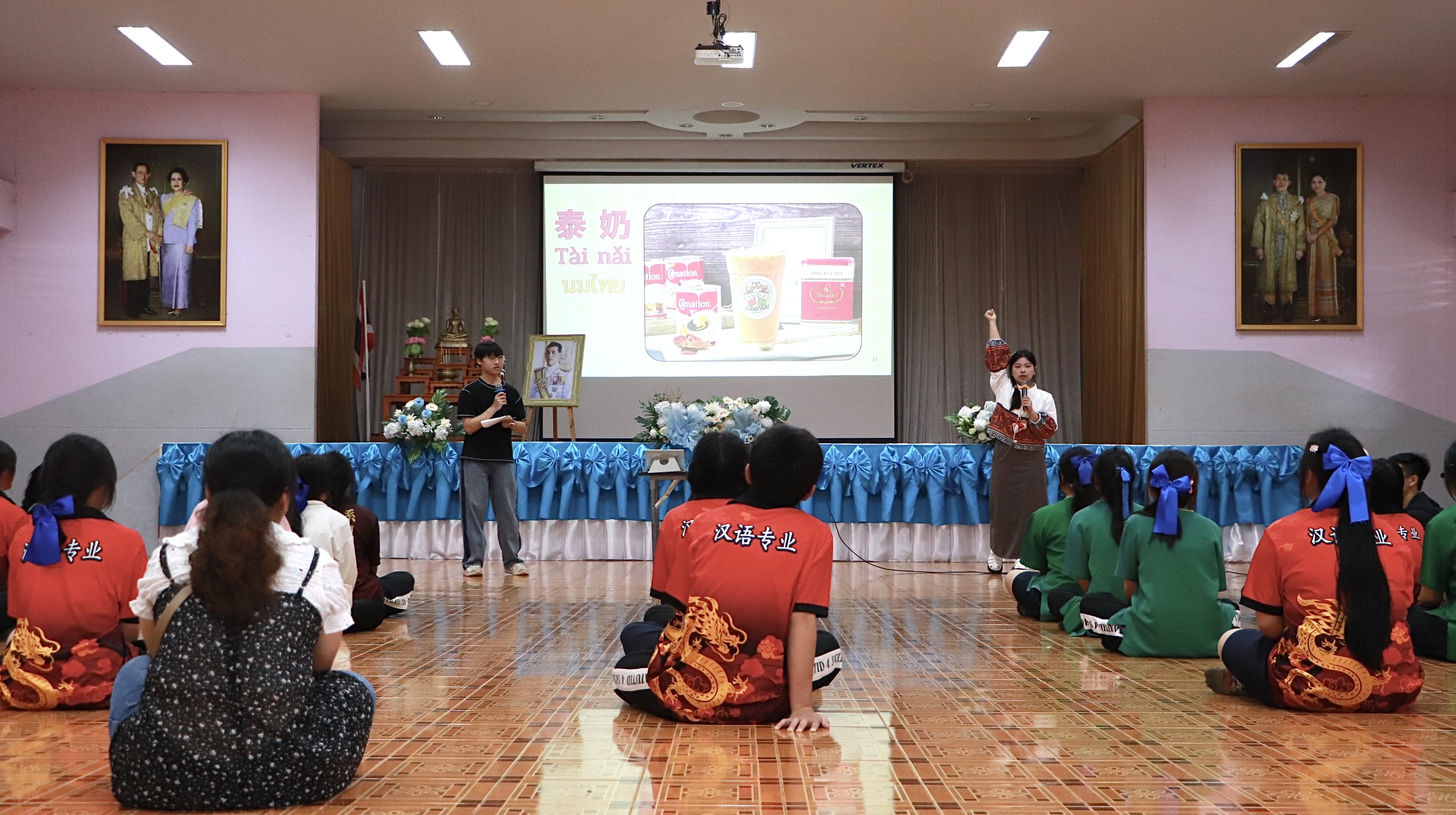 04 泰式奶茶成教學教材，中原大學與中壢高商設計課程，讓中文學習更生活化。