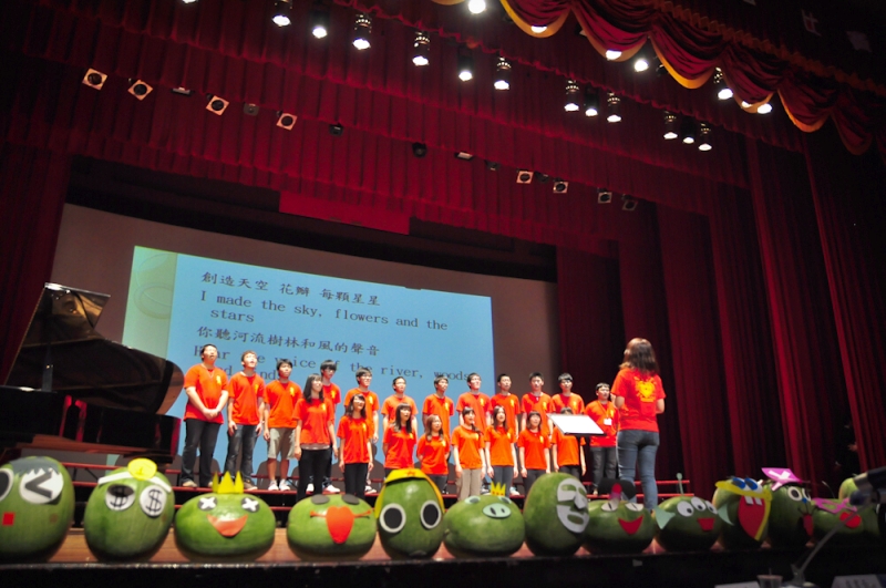 母親節合唱團團隊表演