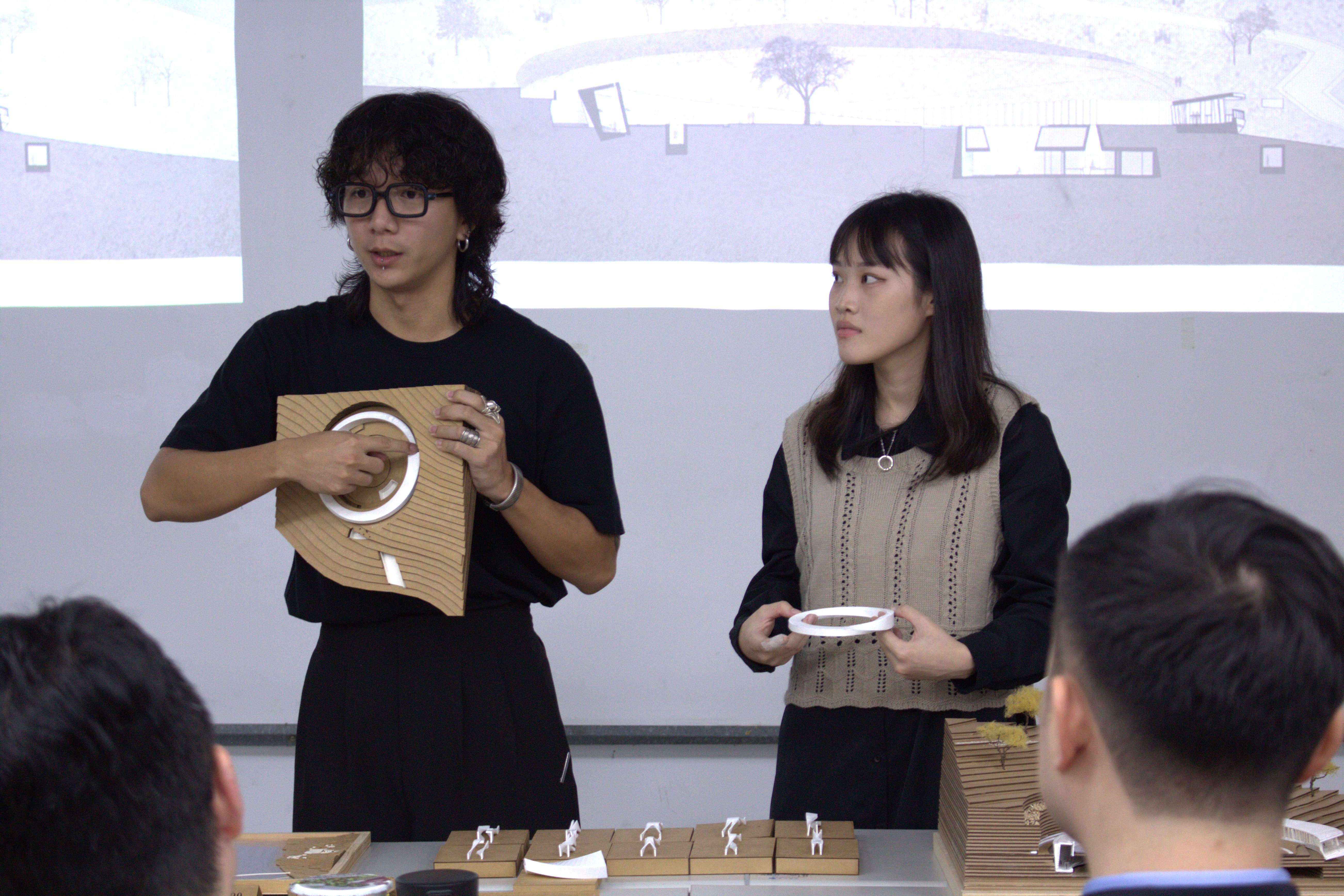 學生以獨到視角打造可持續發展的樹葬公墓空間，有效解決土地資源利用問題。