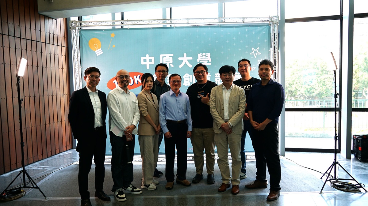 競賽特邀企業負責人擔綱評審，憑藉豐富產業經驗與遠見卓識，提供學子切身產業建議。