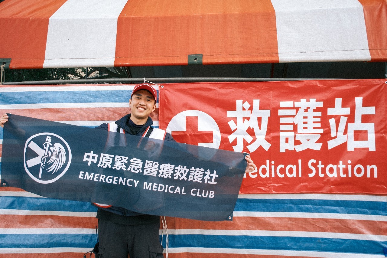 身為中原大學急救社的一員，賴群詠特別感謝社團歷練，讓他更加體會助人的價值與意義。