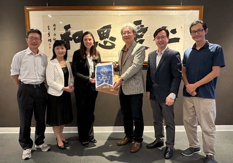 中原大學攜手美國天普大學設立「物理電機學碩雙聯學位學程」，培養台美跨域專業人才。