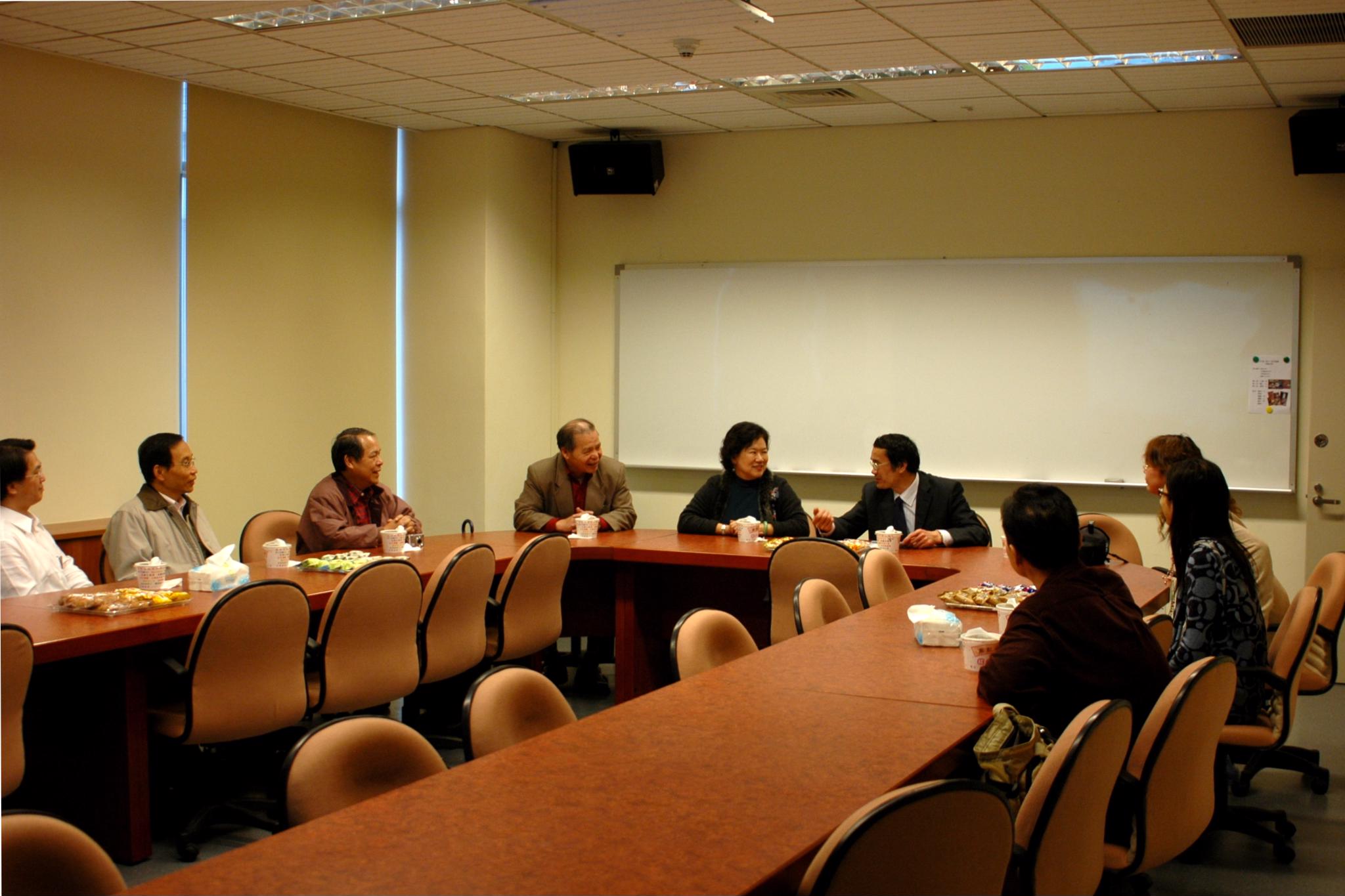 中原大學與華中師範大學師長交流
