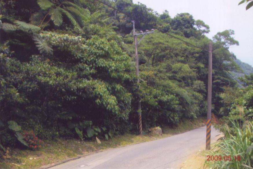 退休教授捐贈山坡地
