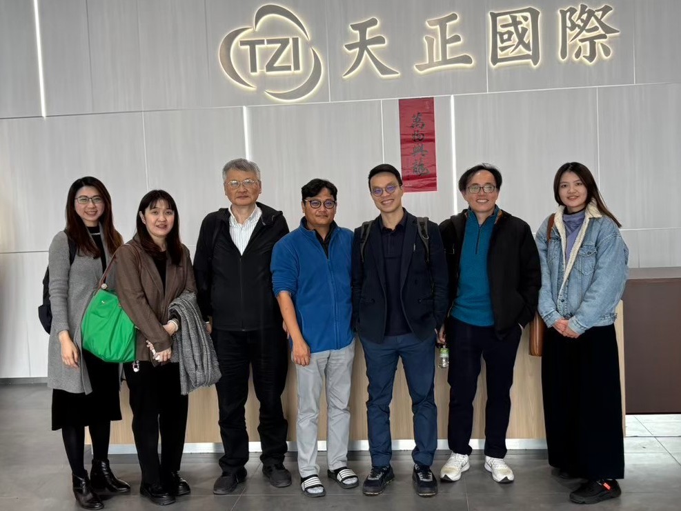 中原大學持續發揮教育與研究影響力，協助企業在永續轉型的浪潮中找到具有優勢的發展方向。