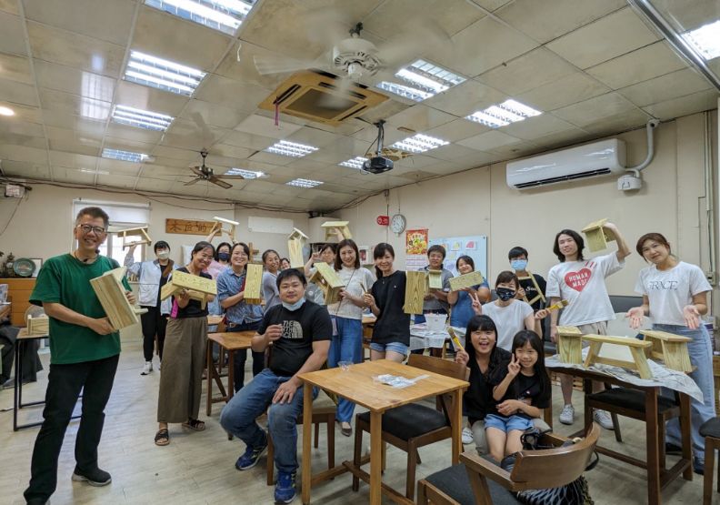 中原大學近年勢如破竹，連續五年新生註冊率100%，更奪下《遠見》企業最愛大學私校榜首，展現卓越的辦學成果。
