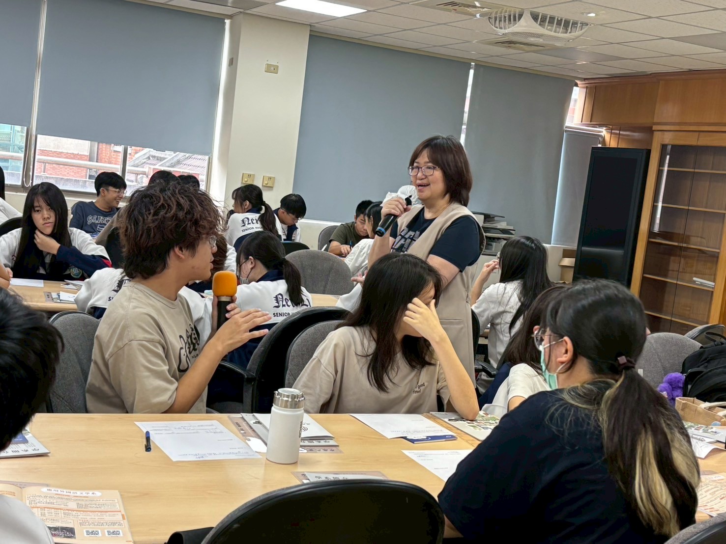 應華系「開啟高中人文領域學子未來視野」活動