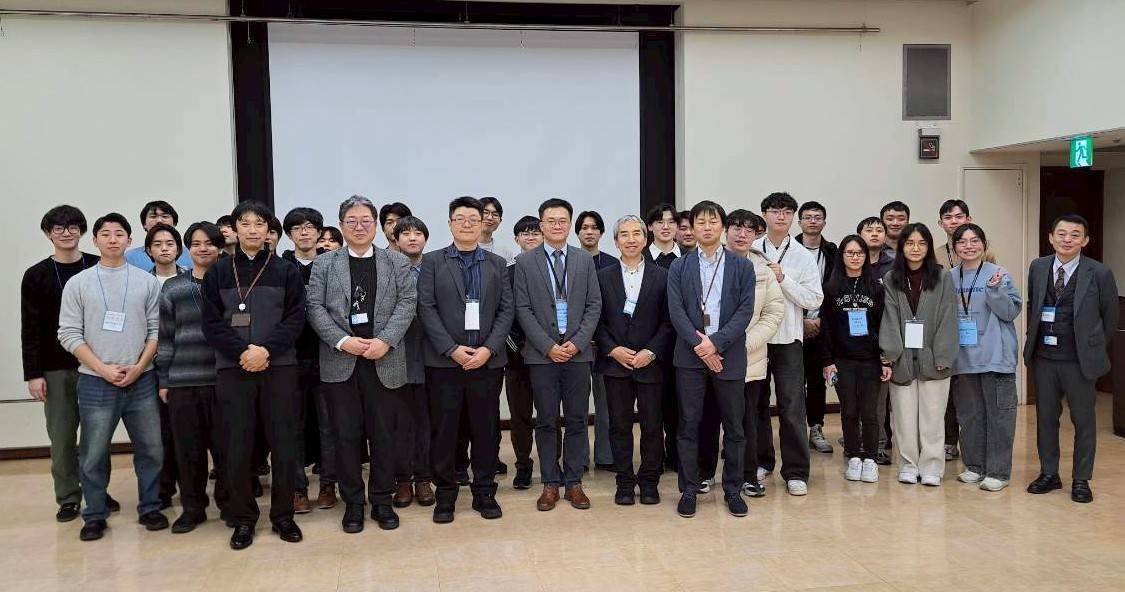 東京電機大學與中原大學教授共同主持開幕儀式。