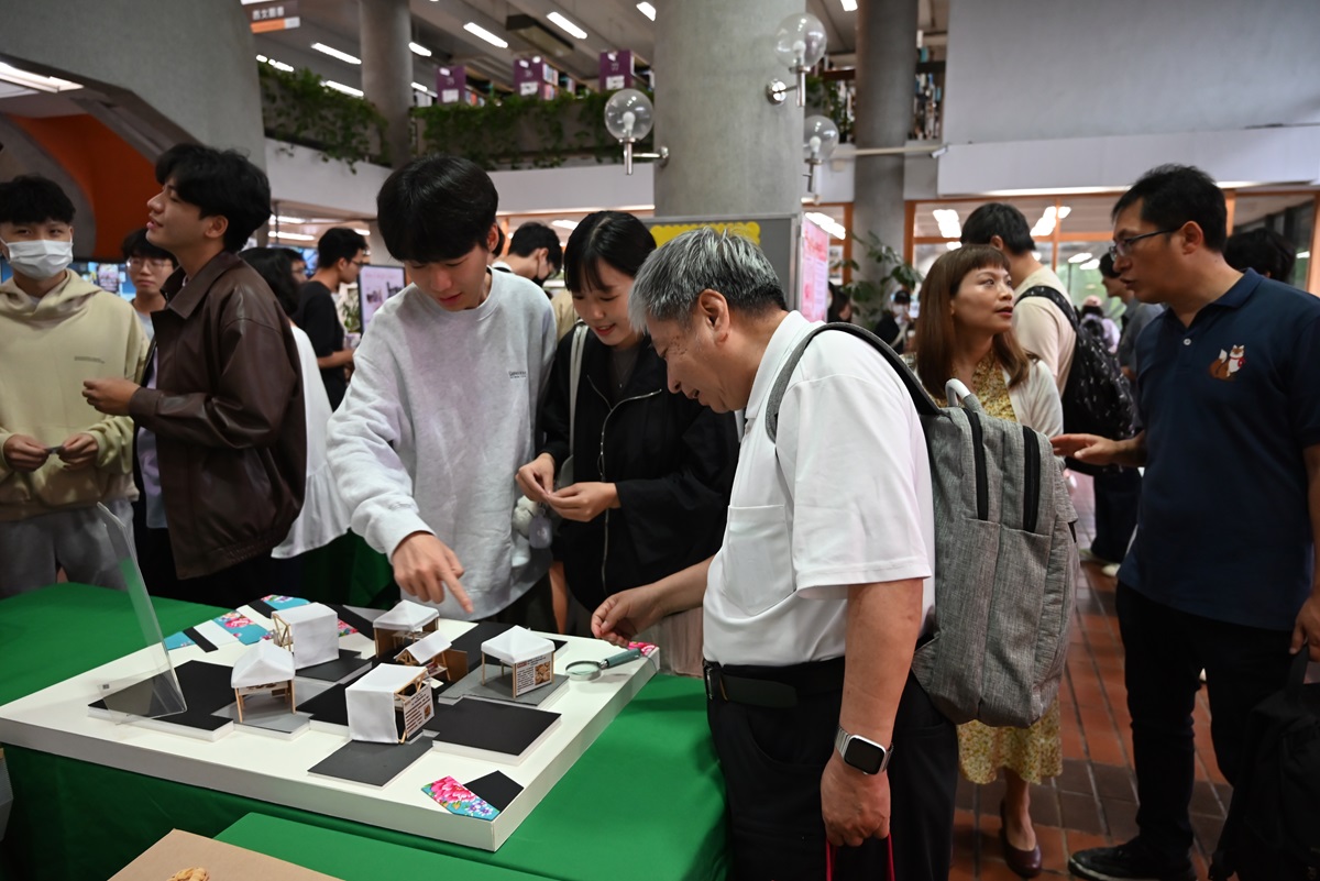 這些作品不僅展現學生們對於桃園這片土地的熱愛，也喚起了大家對環境生態保育的重視。
