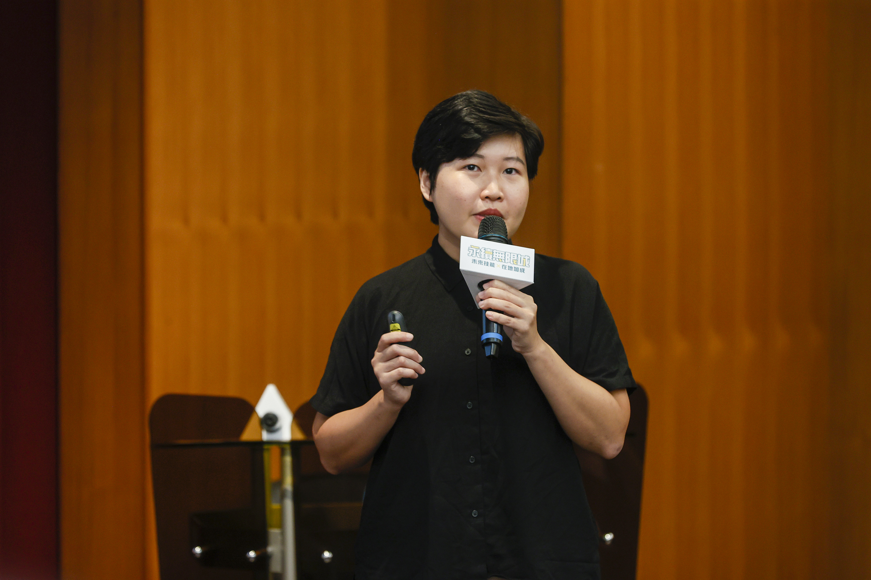 見域工作室共同創辦人吳君薇分享新竹舊城區的在地創生經驗。