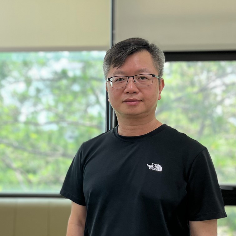 闕豪恩榮獲教學特優教師