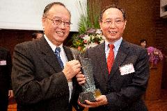 化學系66 級 吳洵校友