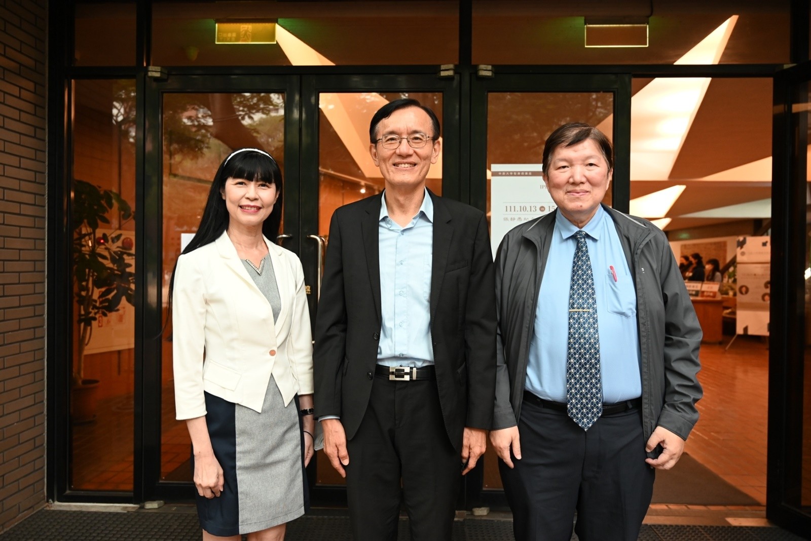 中原大學「智庫週」，邀請到資策會MIC資深產業顧問兼資深總監陳子昂主講