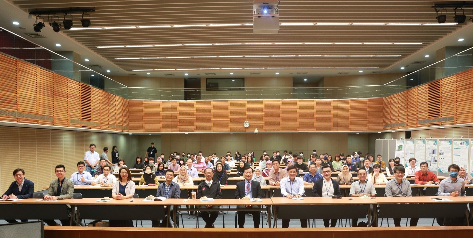 中原大學環工系擁有全國最多的環工碩博士外籍學生