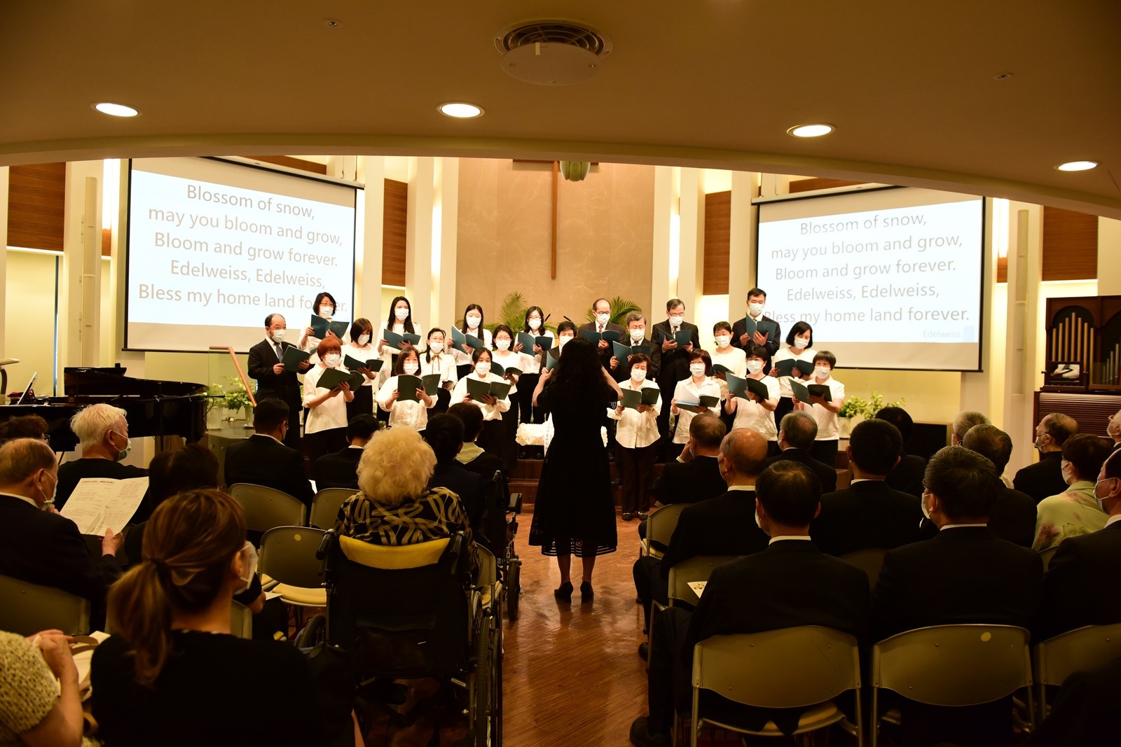 為表達對白董事長的敬意與感念，中原大學於5月8日上午10時在「台北基督徒南京東路禮拜堂」舉行感恩紀念會。
