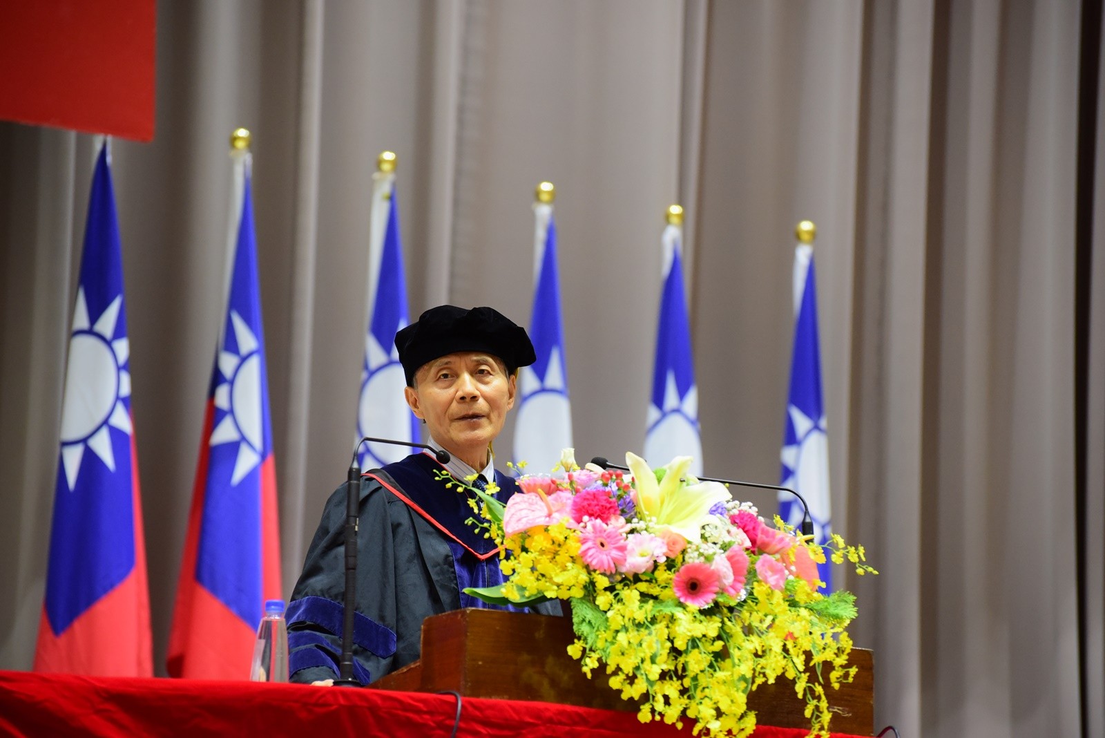 中原大學校長李英明強調，如今已進入數位的時代，與數位相關的科技日新月異發展