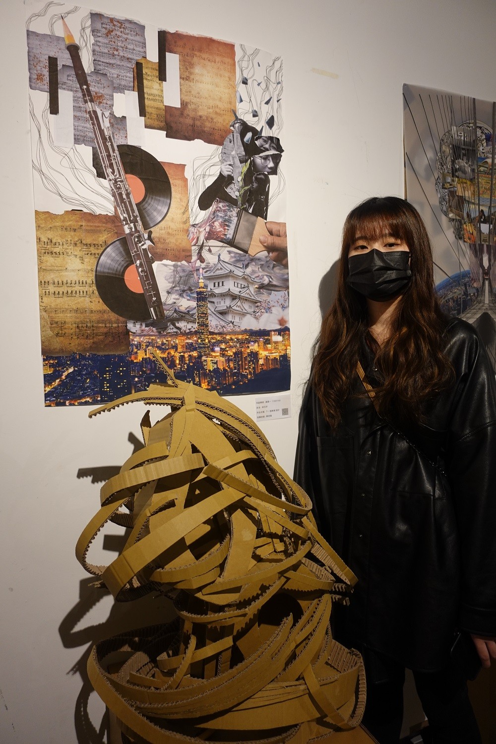「下一個樂章」講述自己有著古典音樂的背景，但生長在現代化十足的台北