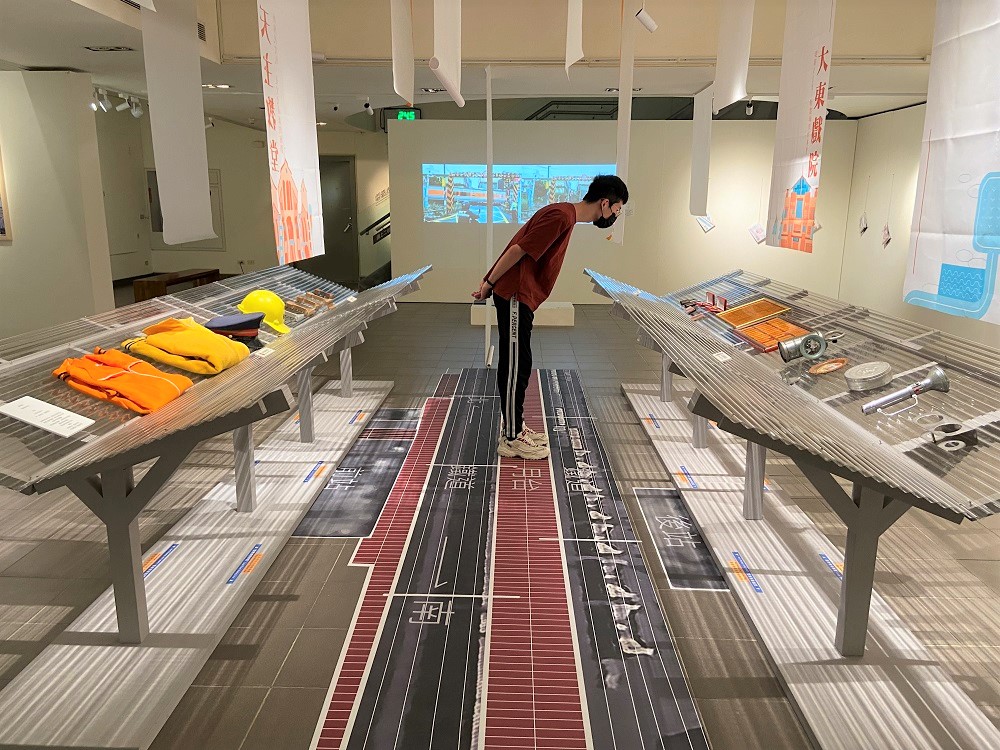 以中壢火車站為起點，帶著大家走上月台、觀賞鐵道文物