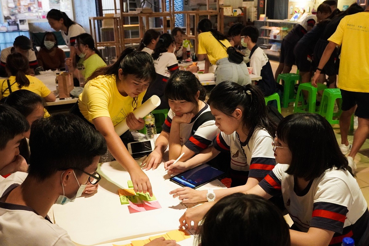 中原大學長期投入服務學習與大學社會責任，迄今已逾二十年之久。