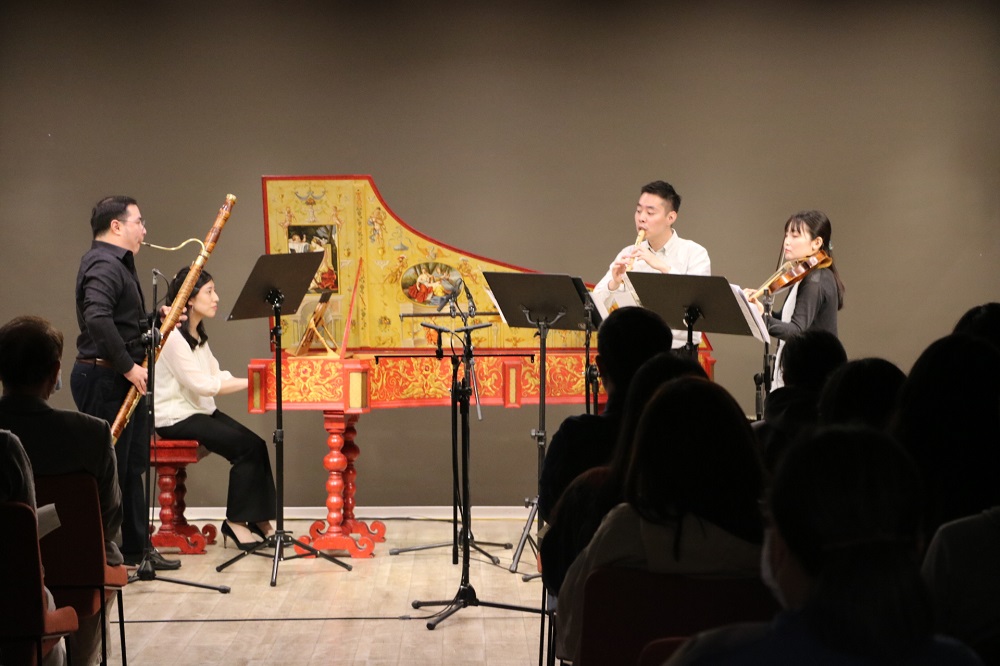 中原願意透過免費的音樂場次，鼓勵學生閒暇之餘可以來此休息片刻，藉著音符帶走生活中的煩悶。