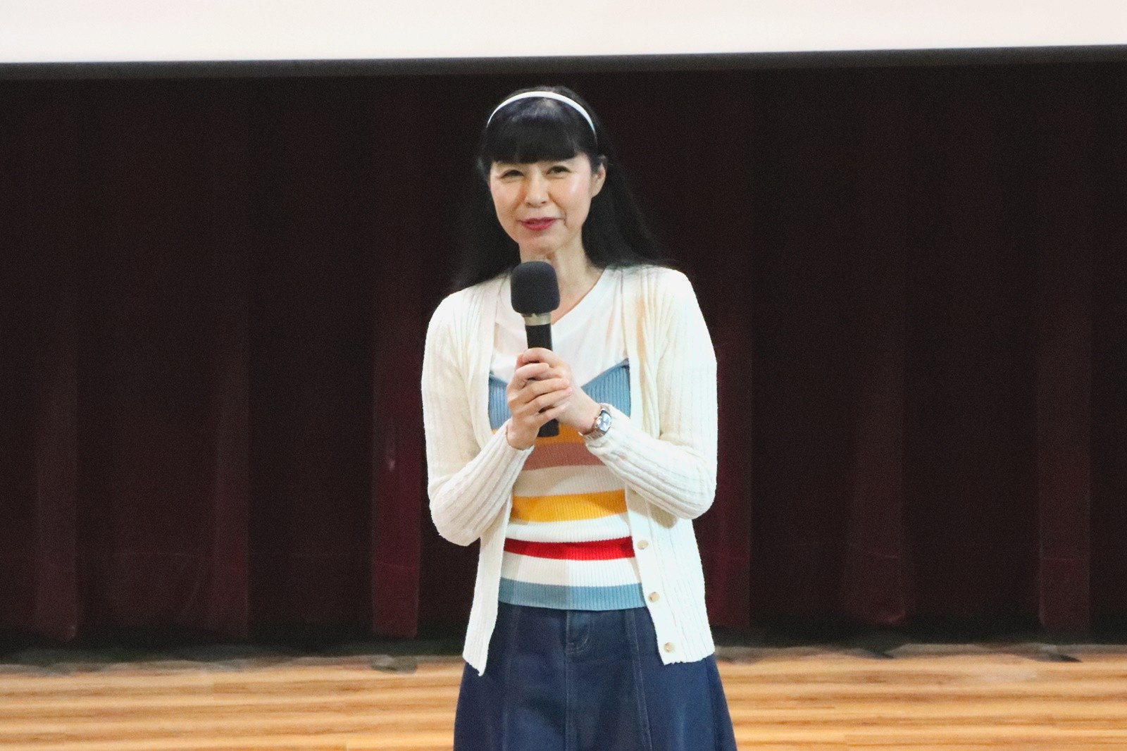 中原大學商學院李正文院長表示，中原商學院有四個系的隊伍進入決賽