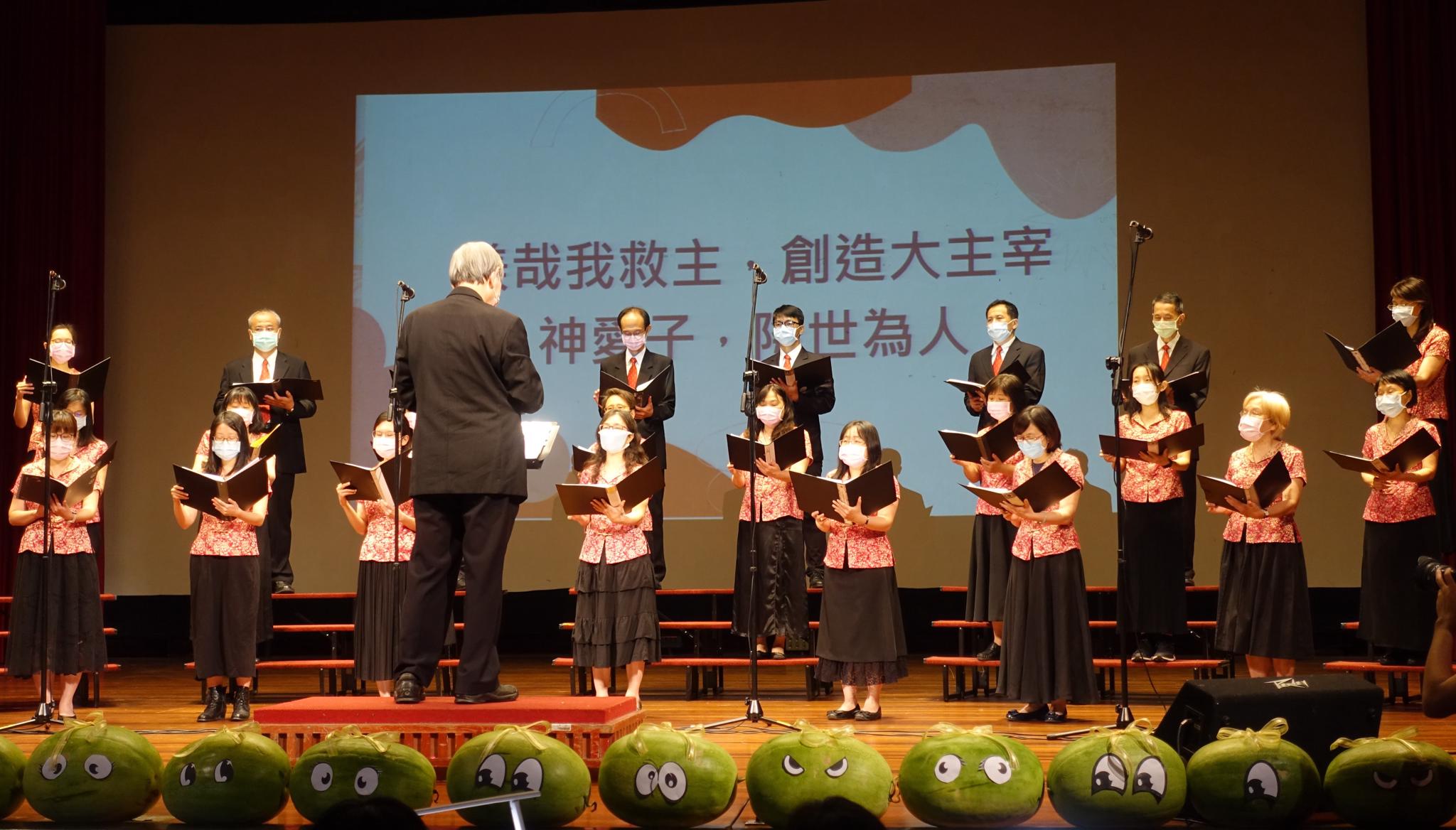 一年一度的母親節合唱比賽，於5月6日在活動中心音樂廳熱鬧舉行