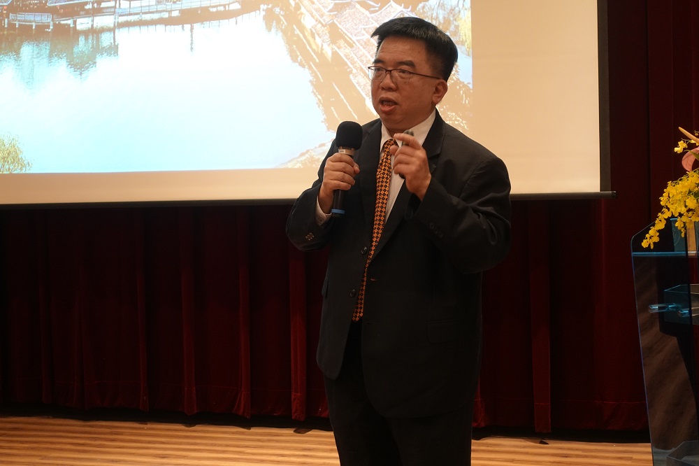桂林陽朔山水旅遊開發總經理江文豪成功從製造業轉型為旅遊服務業