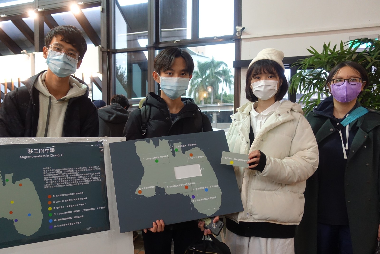 「桃園學」系列課程則是結合了三位不同專業的師資