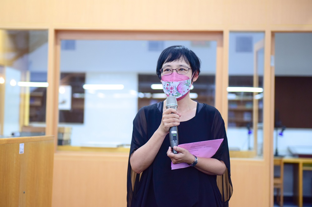 王如曼女士代表家屬致詞