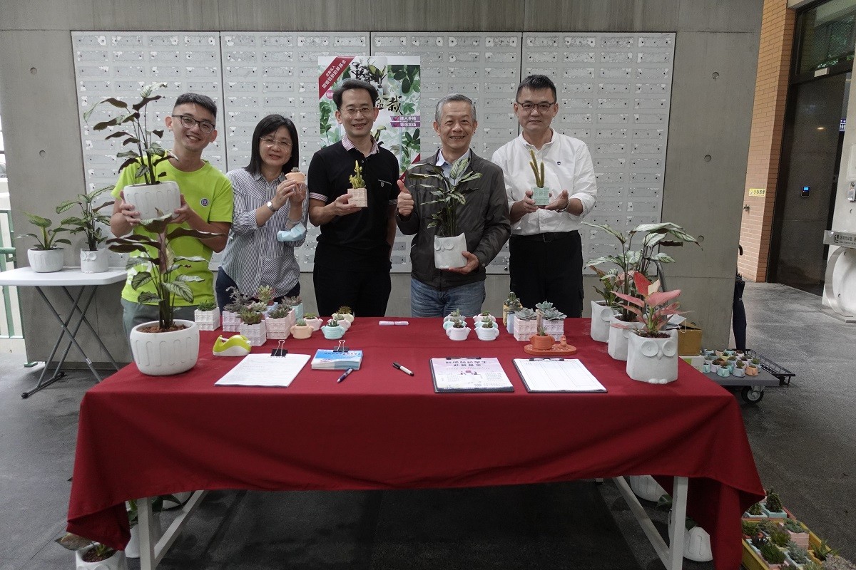 學務處生輔組舉辦愛心勸募活動