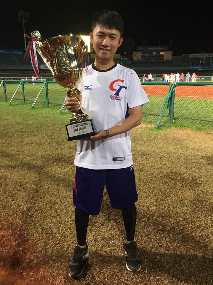 U12世界盃少棒錦標賽與中原小將合影